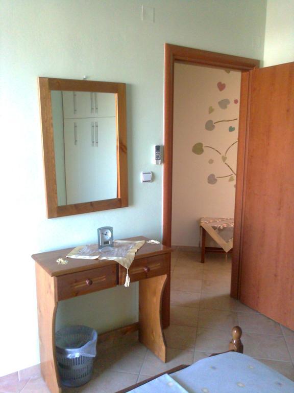 Argoliki Thalassa Miloi  Room photo